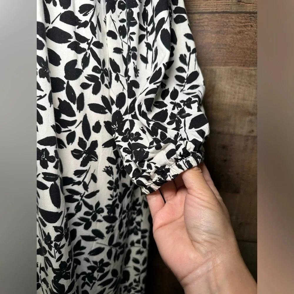 🌻 MNG Black & White Floral Midi Peasant Dress* Women’s size 6 Cottagecore - Picture 6 of 16